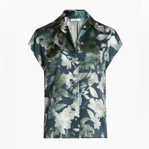 NWT•Vince•Shimmer Lake Silk Blouse
Women’s•Sz Med•Floral
